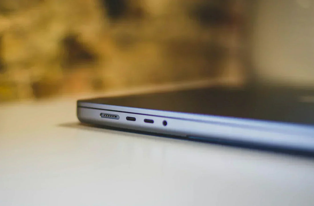 ordinateur-portable-thunderbolt-4-station-accueil-thunderbolt-5