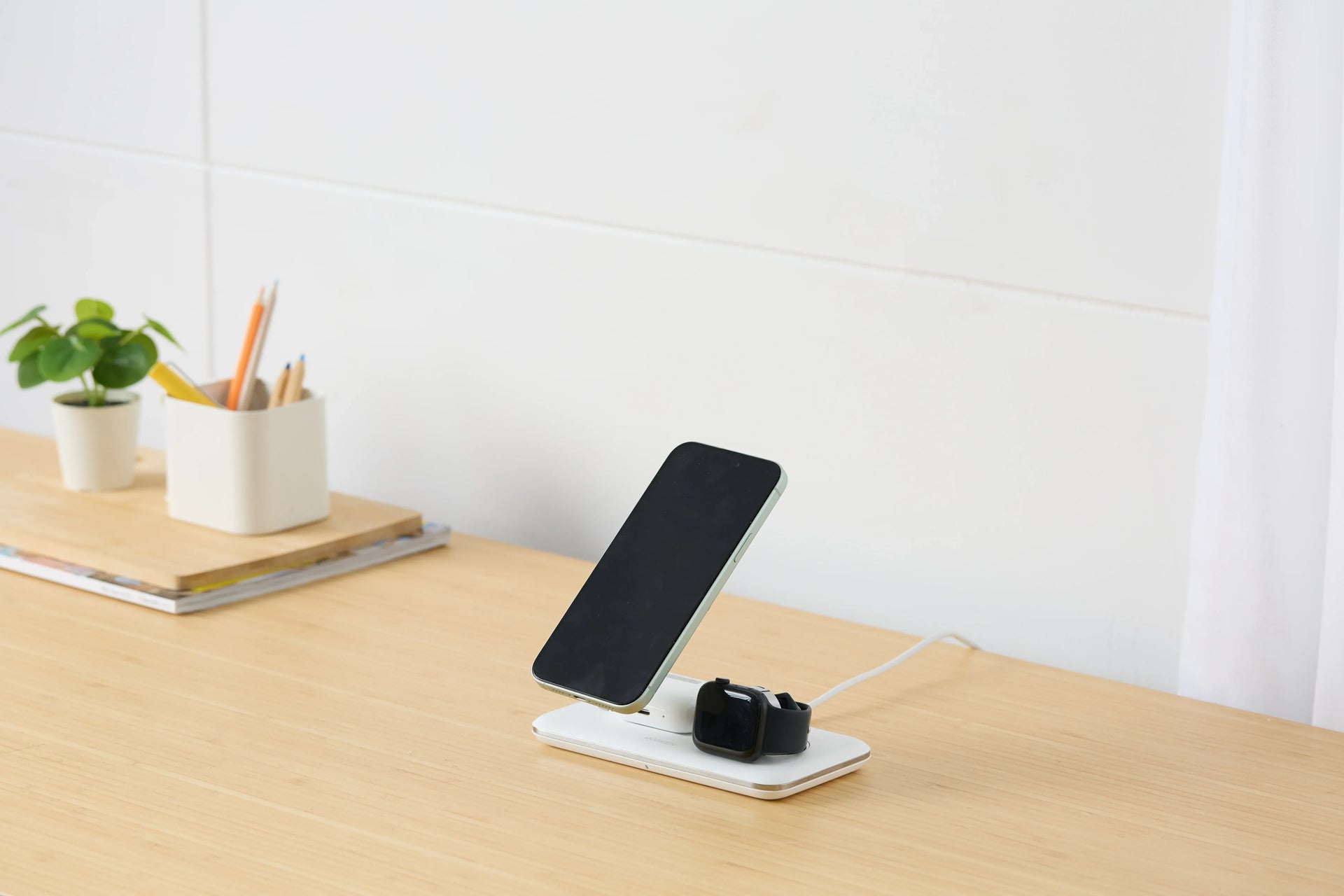 Comment utiliser le chargeur MagSafe Comment utiliser le chargeur MagSafe (iPhone, Android, Airpods) – Guide complet d’installation 2025